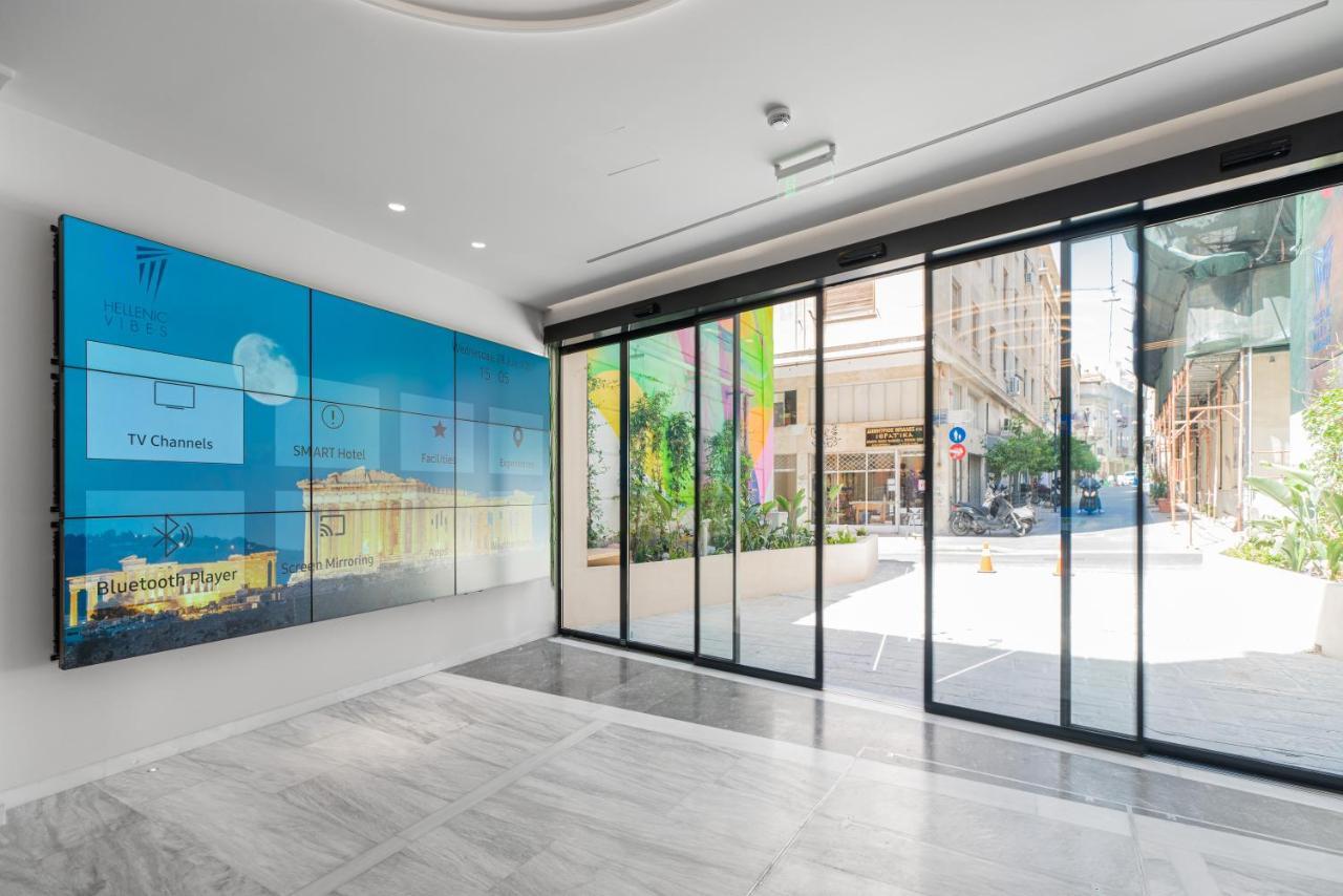 Hellenic Vibes Smart Hotel Ateny Zewnętrze zdjęcie Entrance to the museum