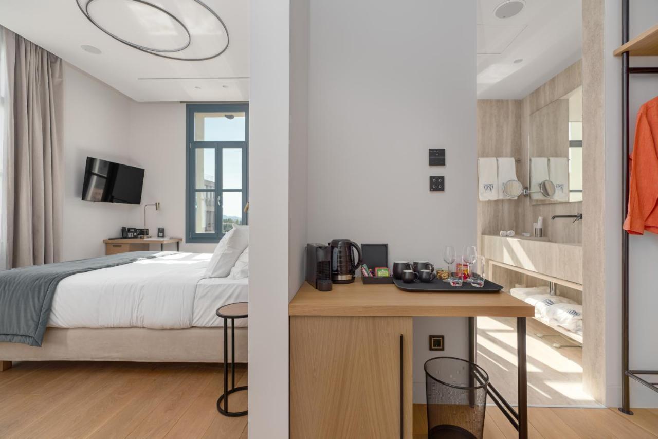 Hellenic Vibes Smart Hotel Ateny Zewnętrze zdjęcie A room at the hotel