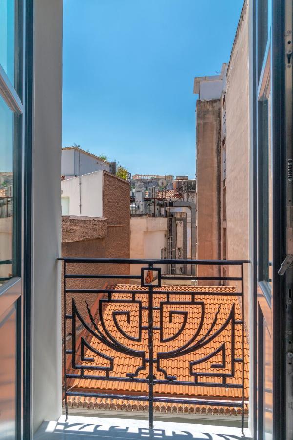Hellenic Vibes Smart Hotel Ateny Zewnętrze zdjęcie View from the balcony of the apartment