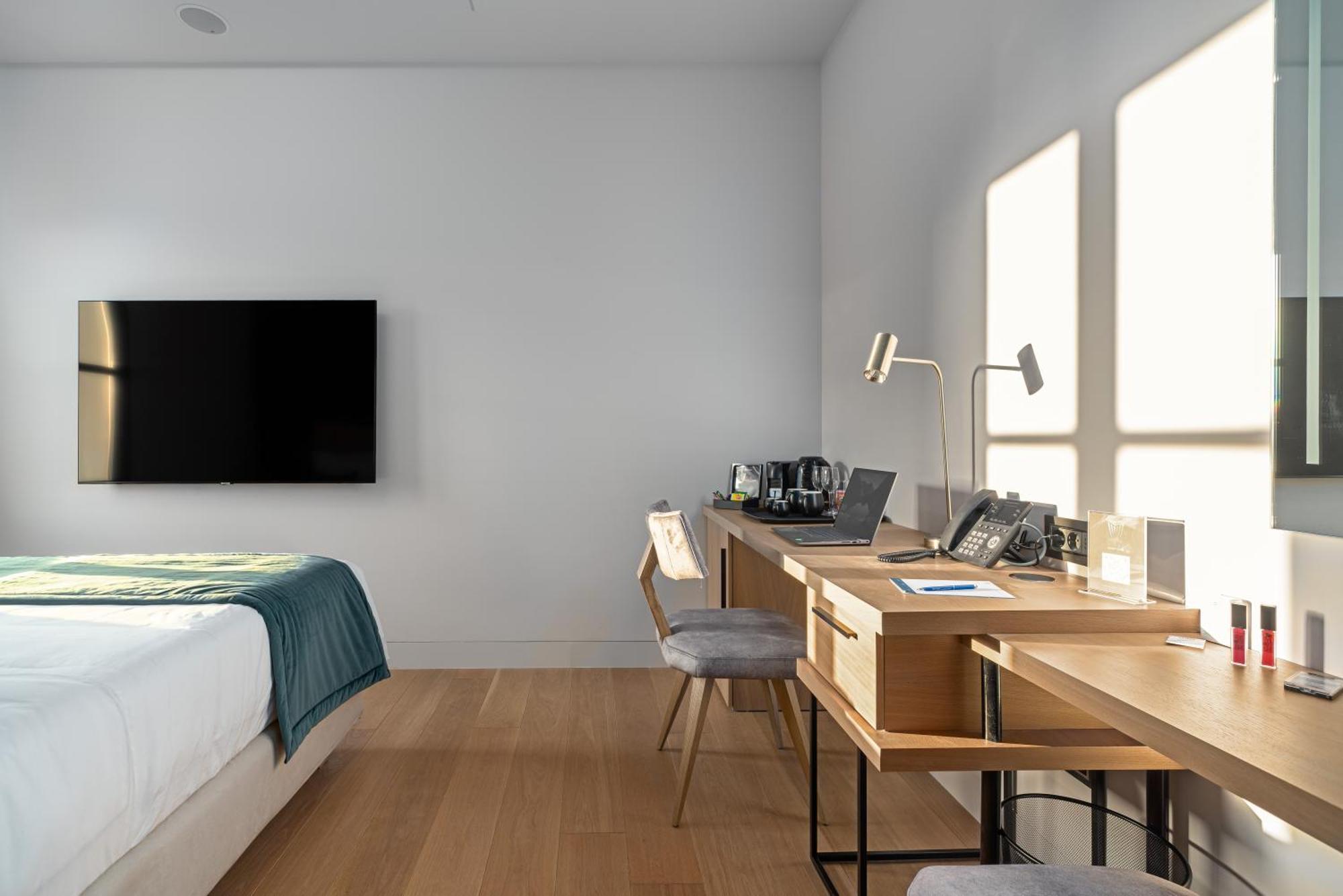 Hellenic Vibes Smart Hotel Ateny Zewnętrze zdjęcie A room at the hotel