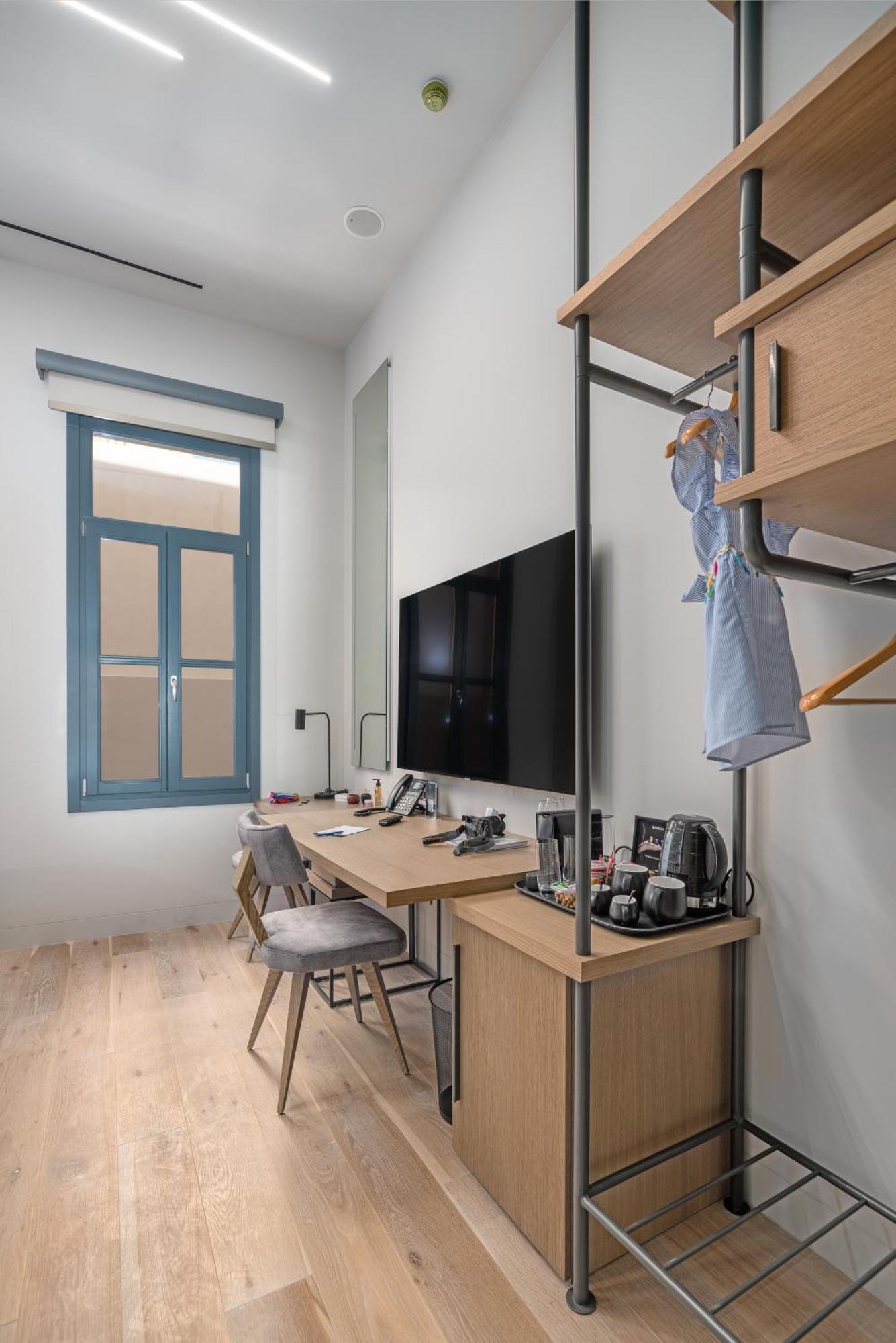 Hellenic Vibes Smart Hotel Ateny Zewnętrze zdjęcie A room at the hotel